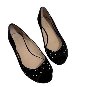 NINE WEST Peep Toe studded Suede Flats Sz. 8.5